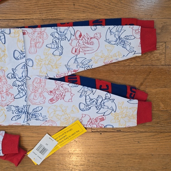 SONIC THE HEDGEHOG TODDLER BOYS 4 PIECE PAJAMAS SET SIZE 2T - Picture 6 of 12